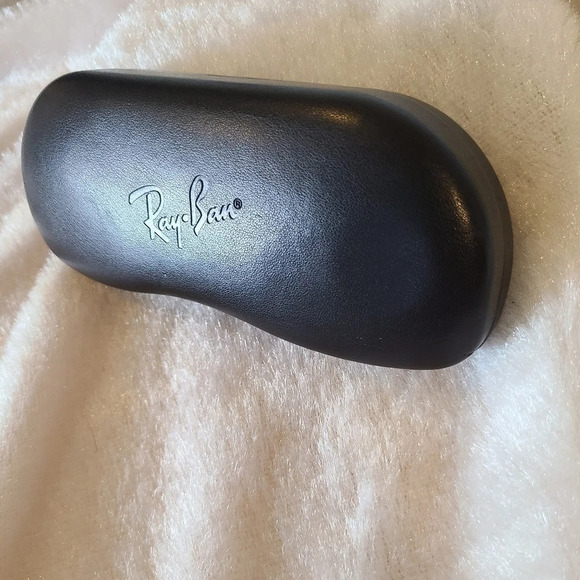 Ray-Ban eye  glasses case - Picture 3 of 4